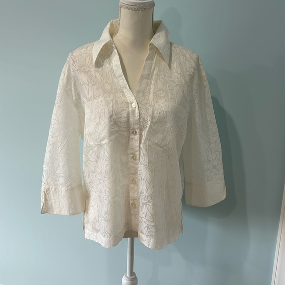 White button down shirt - Picture 1 of 4